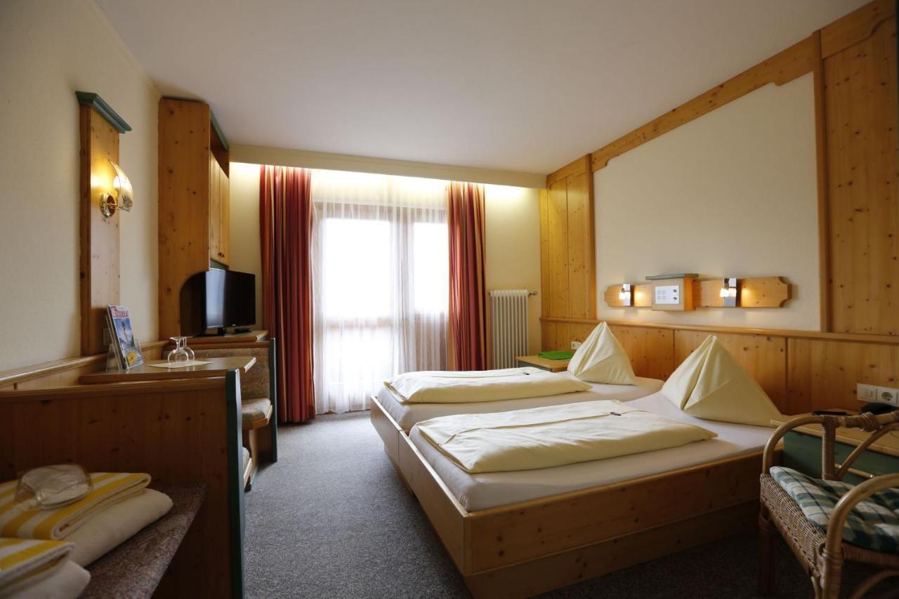 Premium Wanderhotel Steirerhof シュラートミンク エクステリア 写真